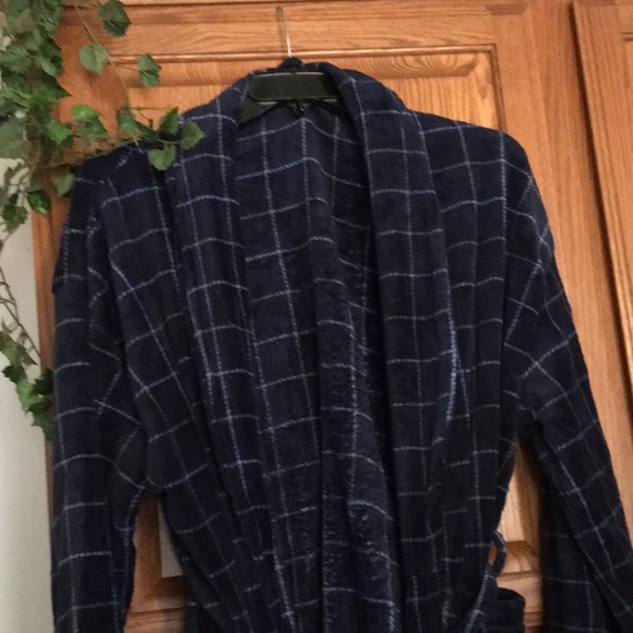 croft & barrow Other - ❤️❤️NWT comfortable bath robe royal blue Cozy cute